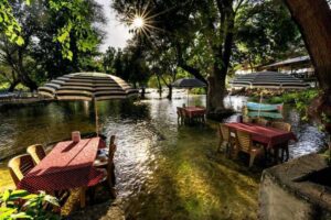 Picnic tables at Polonezpark